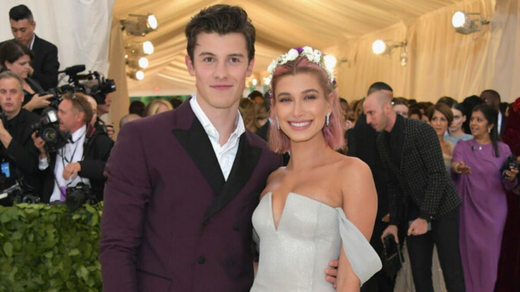 Hailey Bieber salió con Shawn Mendes.