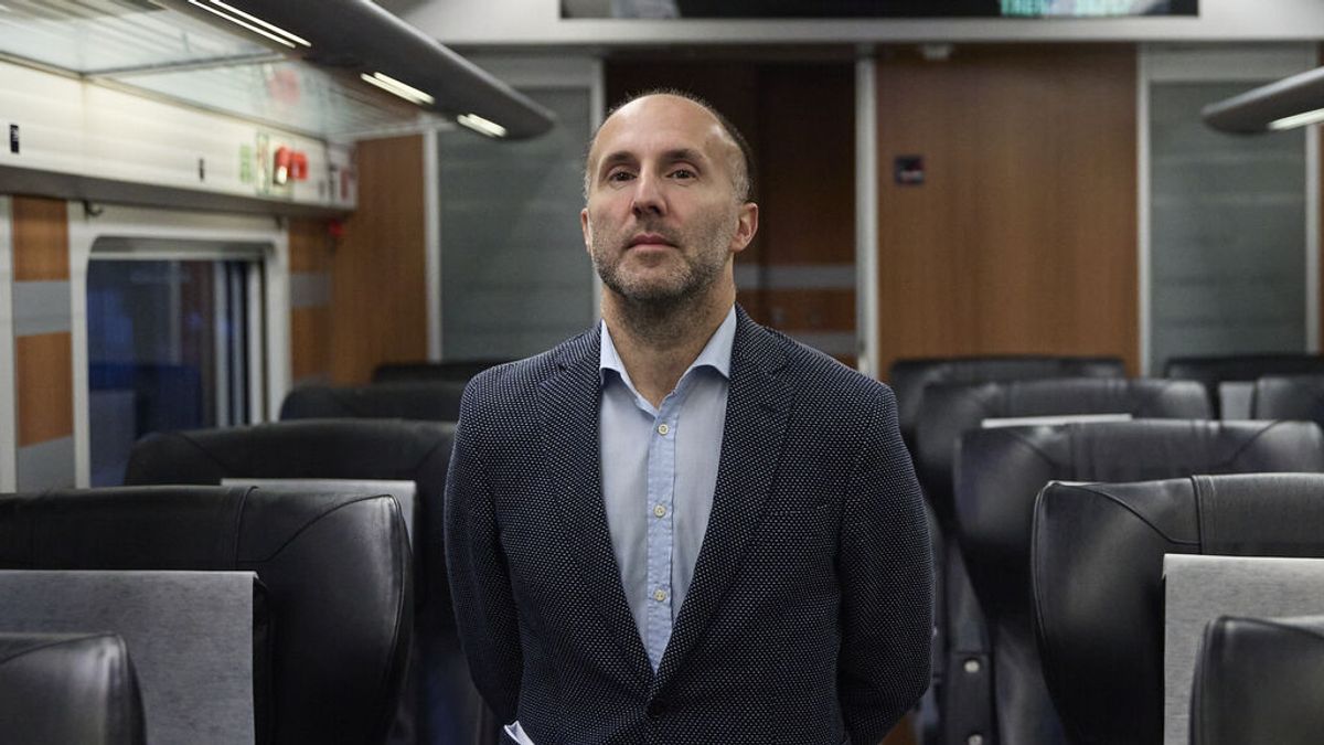 El juez cita al alcalde de Ourense como investigado por malversación de fondos públicos El juez cita al alcalde de Ourense como investigado por malversación de fondos públicos