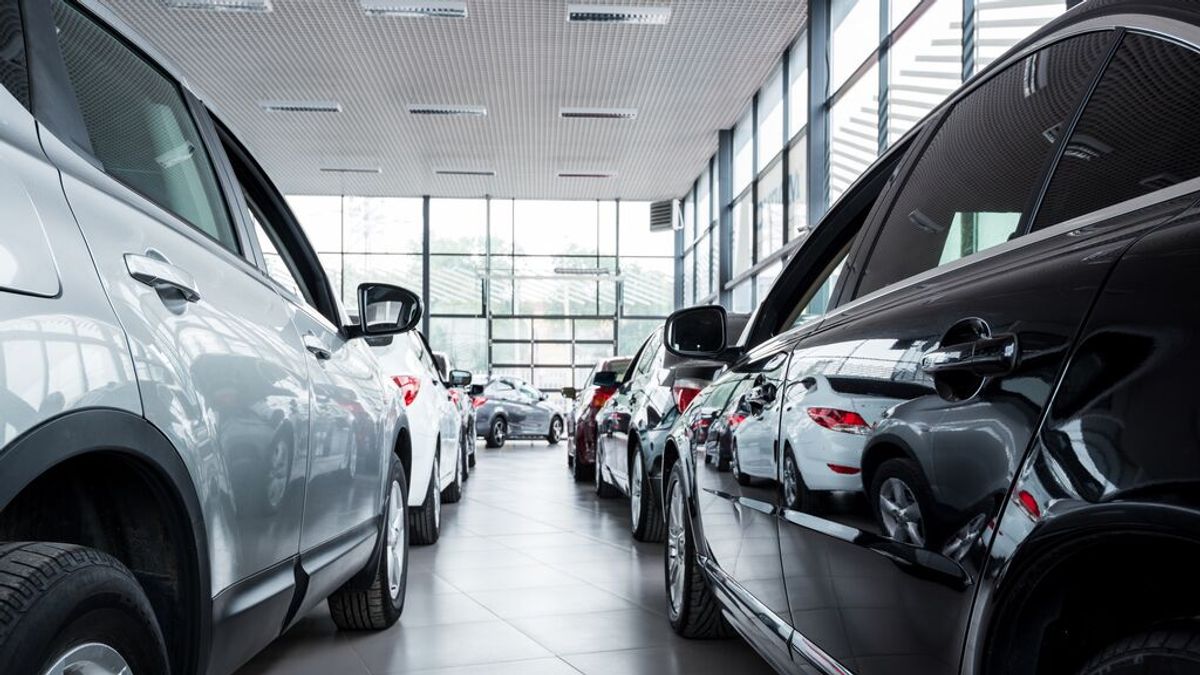 El mercado automovilístico español se deja un 12% en noviembre, lastrado por la escasez de chips El mercado automovilístico español se deja un 12% en noviembre, lastrado por la escasez de chips