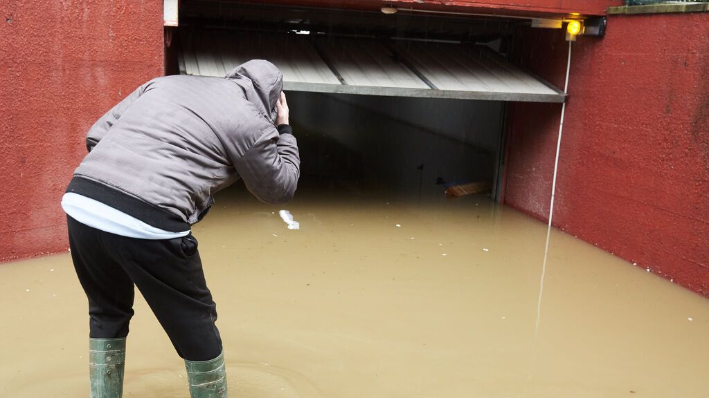 Negocios y casas arrasadas, Cantabria pedirá la declaración de zona catastrófica por las inundaciones