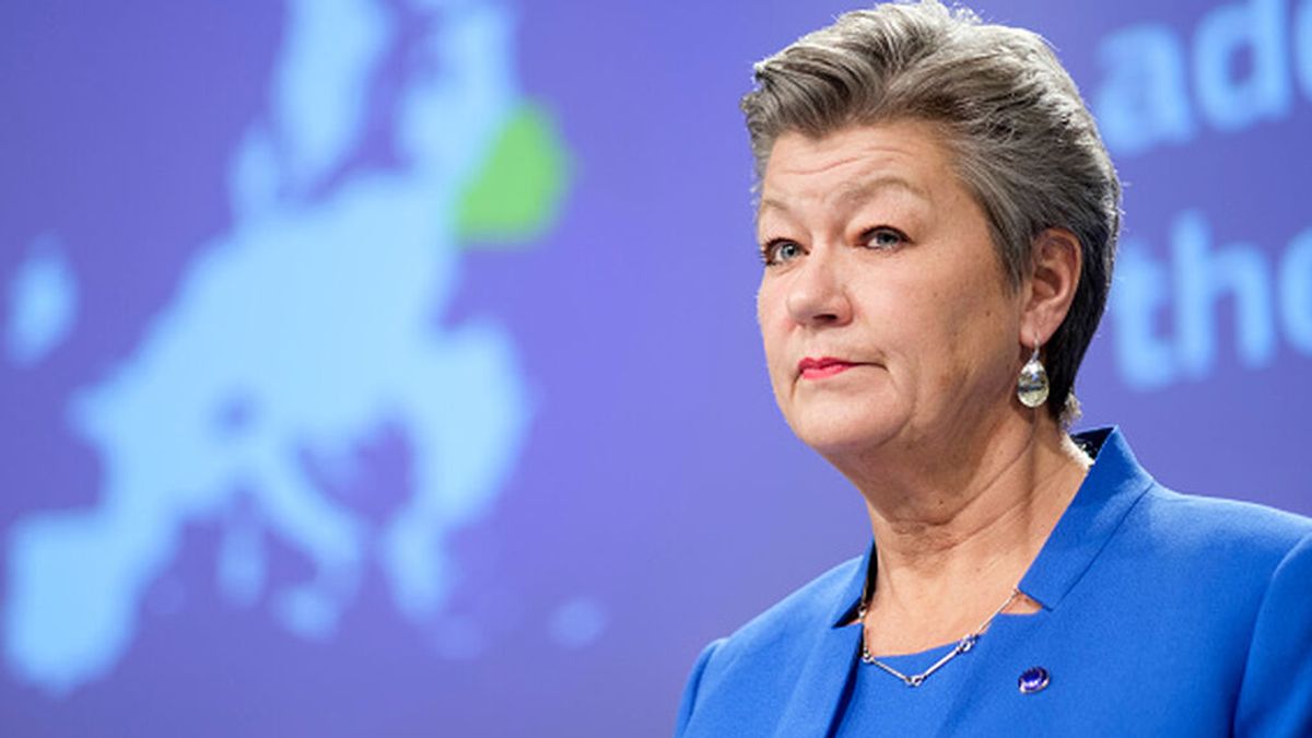 Bruselas permite a Polonia, Lituania y Estonia saltarse incumplir la Directiva Europea de Asilo Bruselas permite a Polonia, Lituania y Estonia saltarse incumplir la Directiva Europea de Asilo