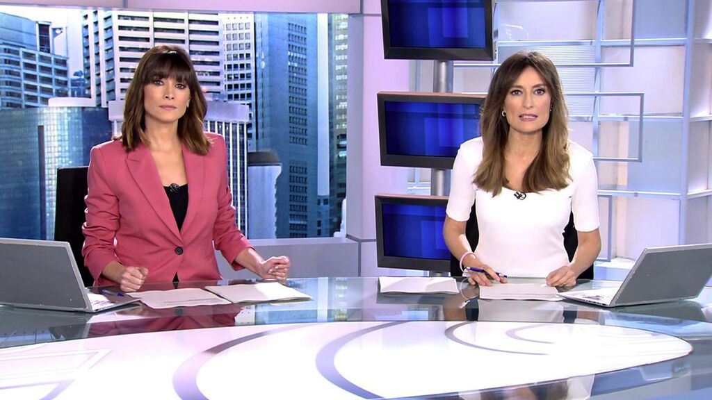 Con Arancha Morales y Leticia Iglesias Informativos Telecinco 2021 Matinal 01/12/2021