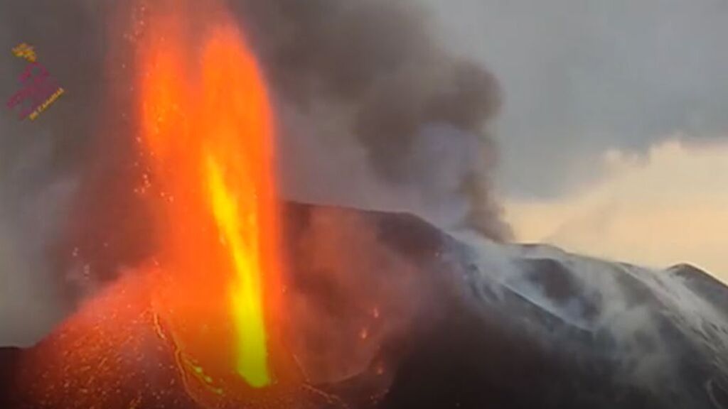 La lava que discurre por debajo de las coladas, un peligro imperceptible incluso para los vulcanólogos