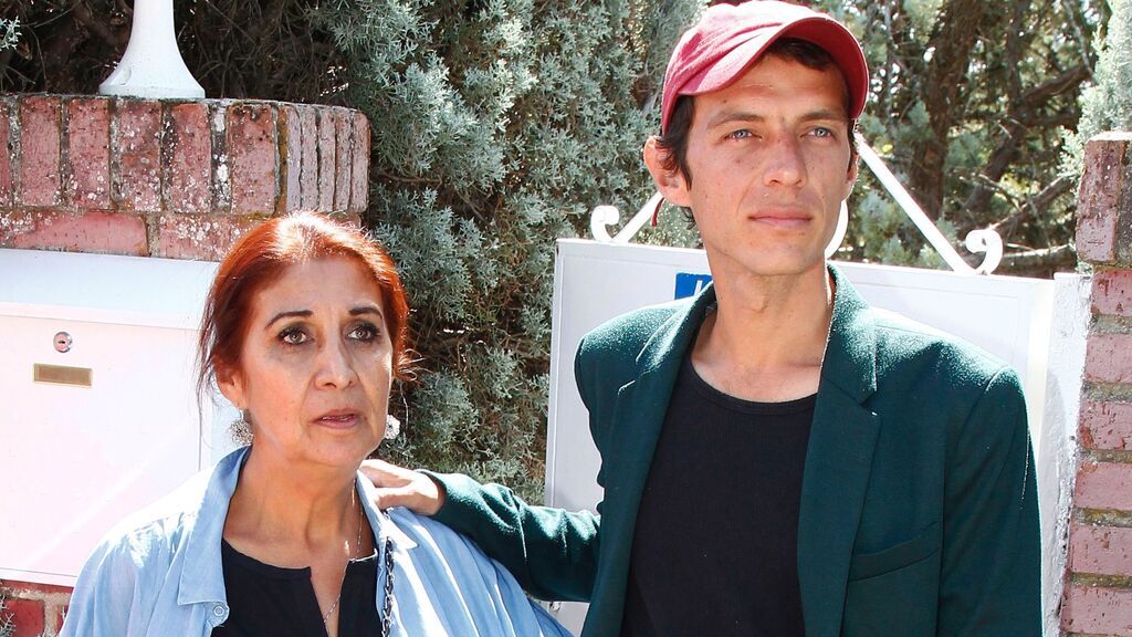 Camilo Blanes y Lourdes Ornelas, su madre