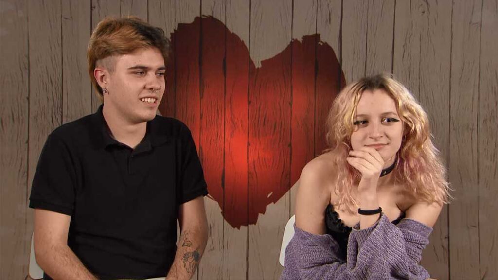 Nadia ruboriza a Daniel hablando de su antojo en el trasero: “¿Te comiste una fresa?”