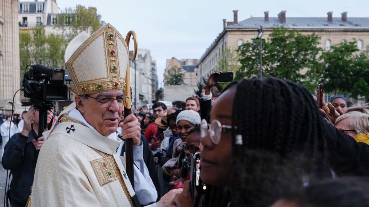 El Papa acepta la renuncia del arzobispo de París, Michel Aupetit, tras reconocer una relación con una mujer El Papa acepta la renuncia del arzobispo de París, Michel Aupetit, tras reconocer una relación con una mujer