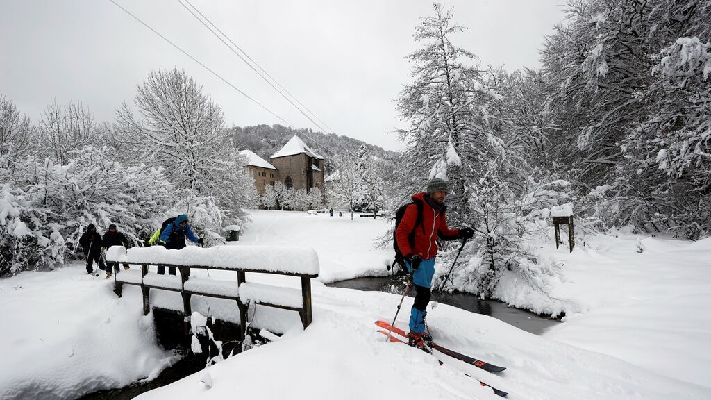 Cambio de tiempo a la vista por un “ciclón bomba”: estas serán las zonas de España afecadas