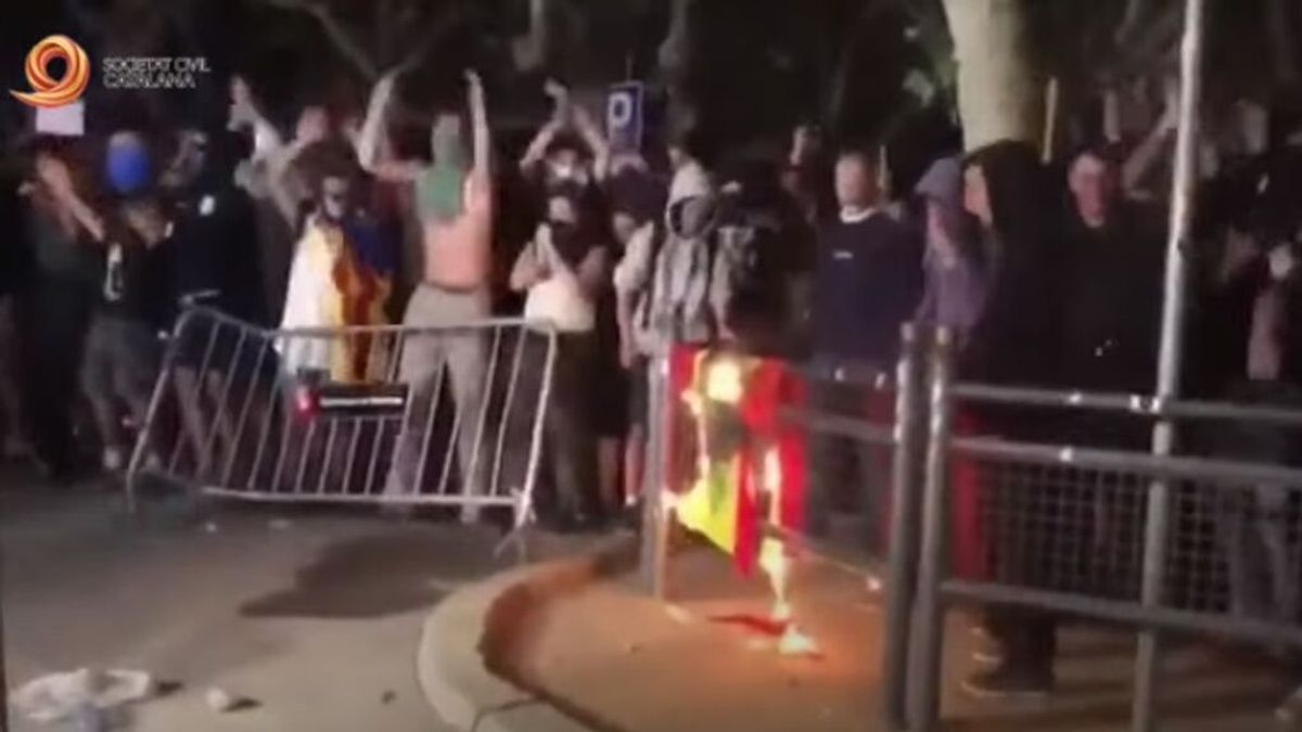 Sociedad Civil Catalana denuncia en un vídeo los incumplimientos de la Constitución en Cataluña Sociedad Civil Catalana denuncia en un vídeo los incumplimientos de la Constitución en Cataluña