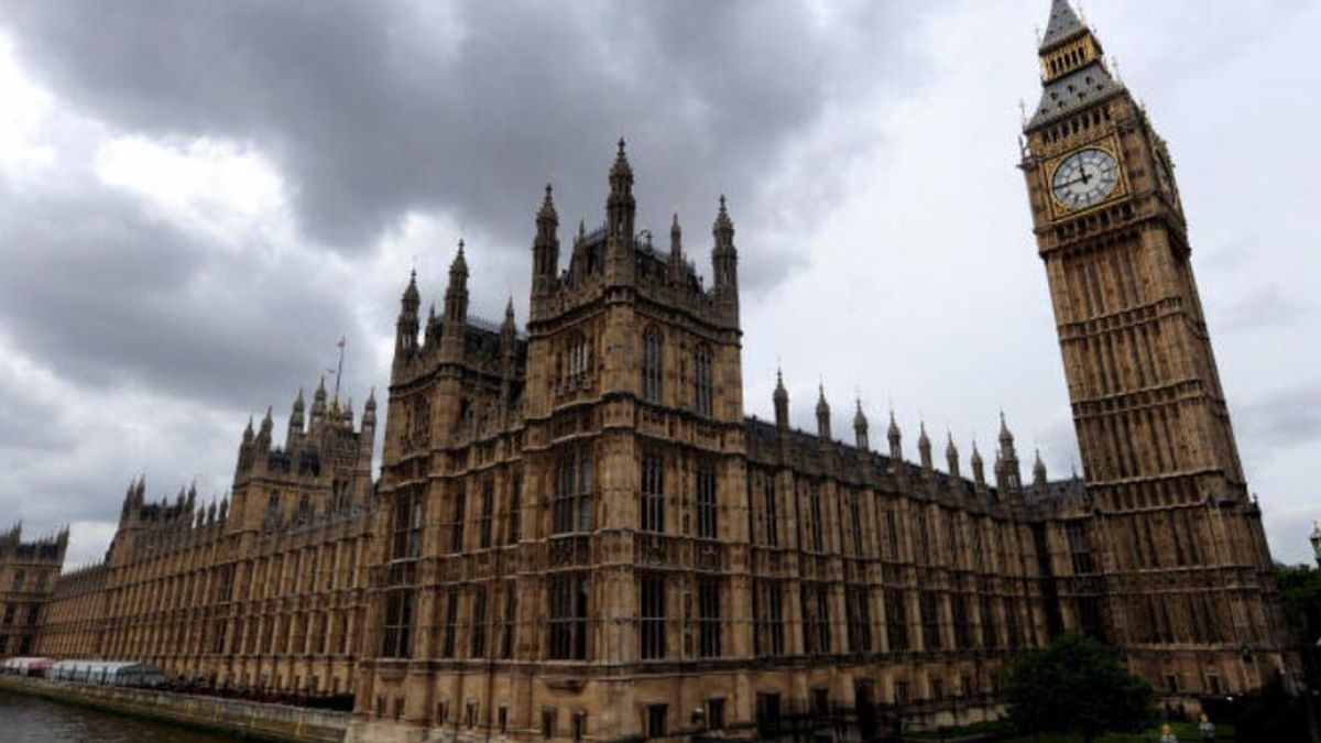 El Parlamento británico, un foco de cocaína: se ha encontrado trazas de ella en 11 de sus 12 bañose