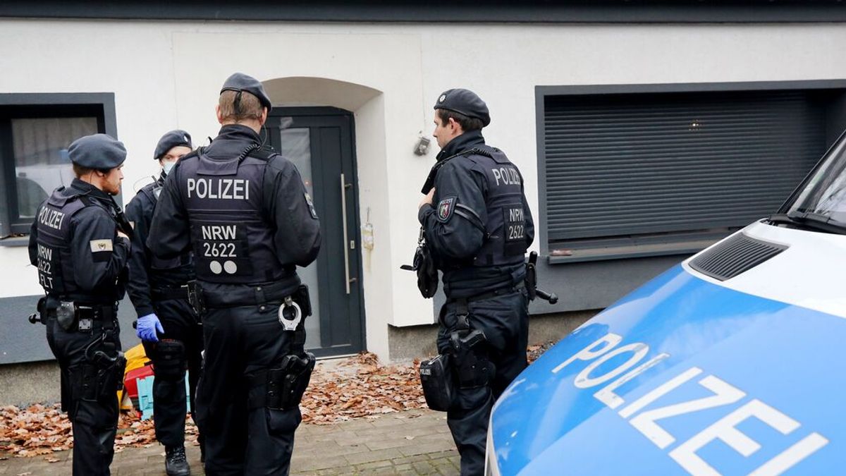 EuropaPress_4127291_17_november_2021_north_rhine-westphalia_duisburg_police_forces_investigate