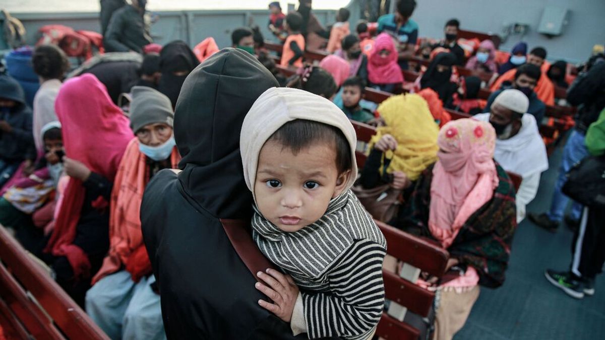 Refugiados rohinyás presentan una demanda millonaria contra Facebook por "fomentar la violencia" Refugiados rohinyás presentan una demanda millonaria contra Facebook por "fomentar la violencia"