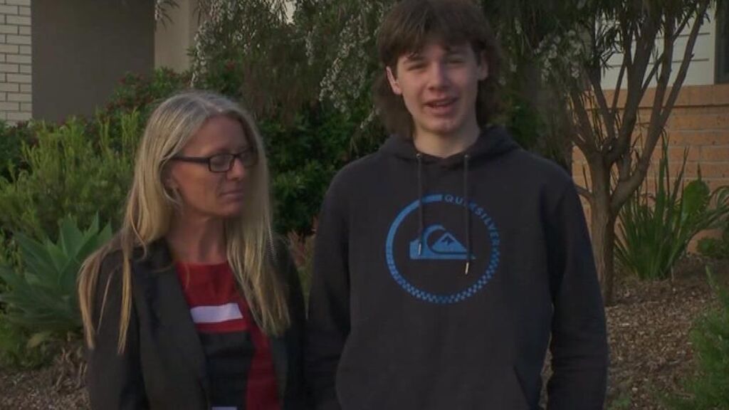 Dos adolescentes sobreviven a un ataque de tiburón en las costas australianas