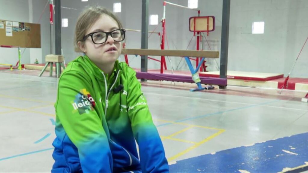 Ángela Mora, la primera gimnasta con síndrome de Down en competir en un Campeonato de España
