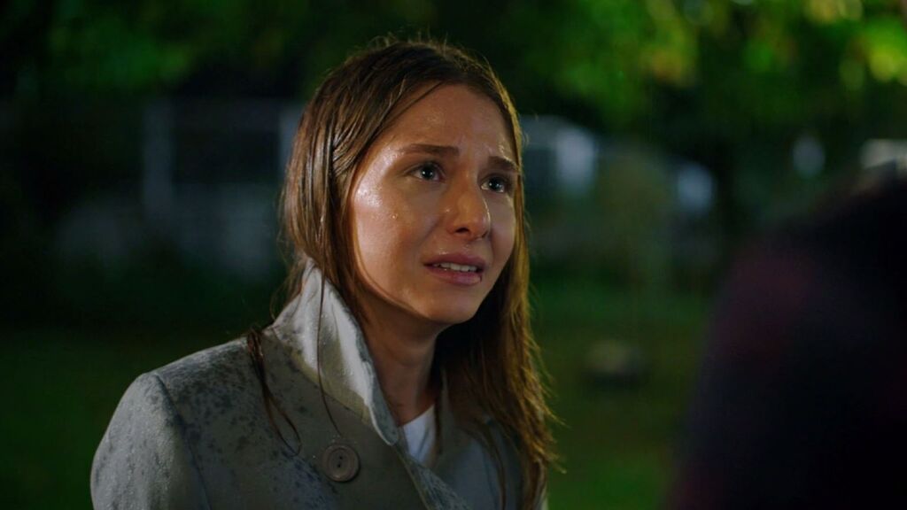 Bahar admite que sigue enamorada de Ateş
