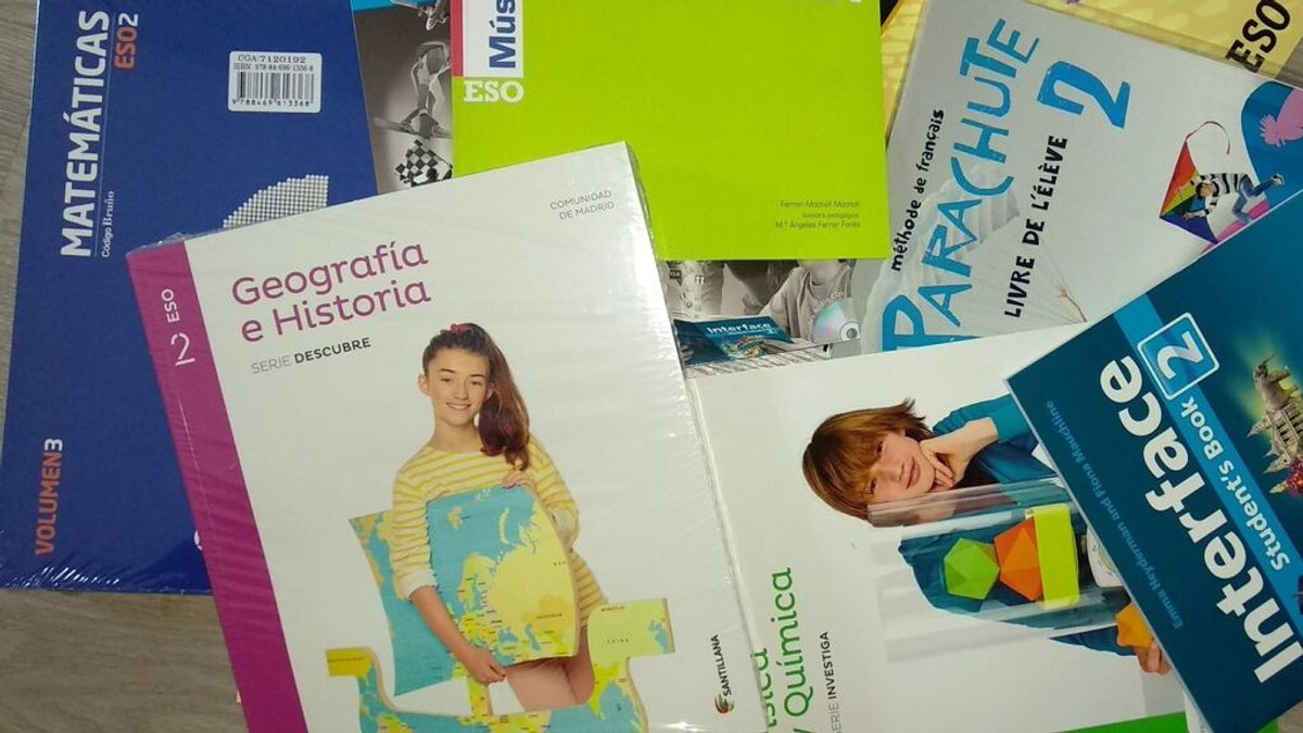 La Historia de España de 2º de Bachillerato sólo tendrá en cuenta los hechos ocurridos desde 1812 La Historia de España de 2º de Bachillerato sólo tendrá en cuenta los hechos ocurridos desde 1812
