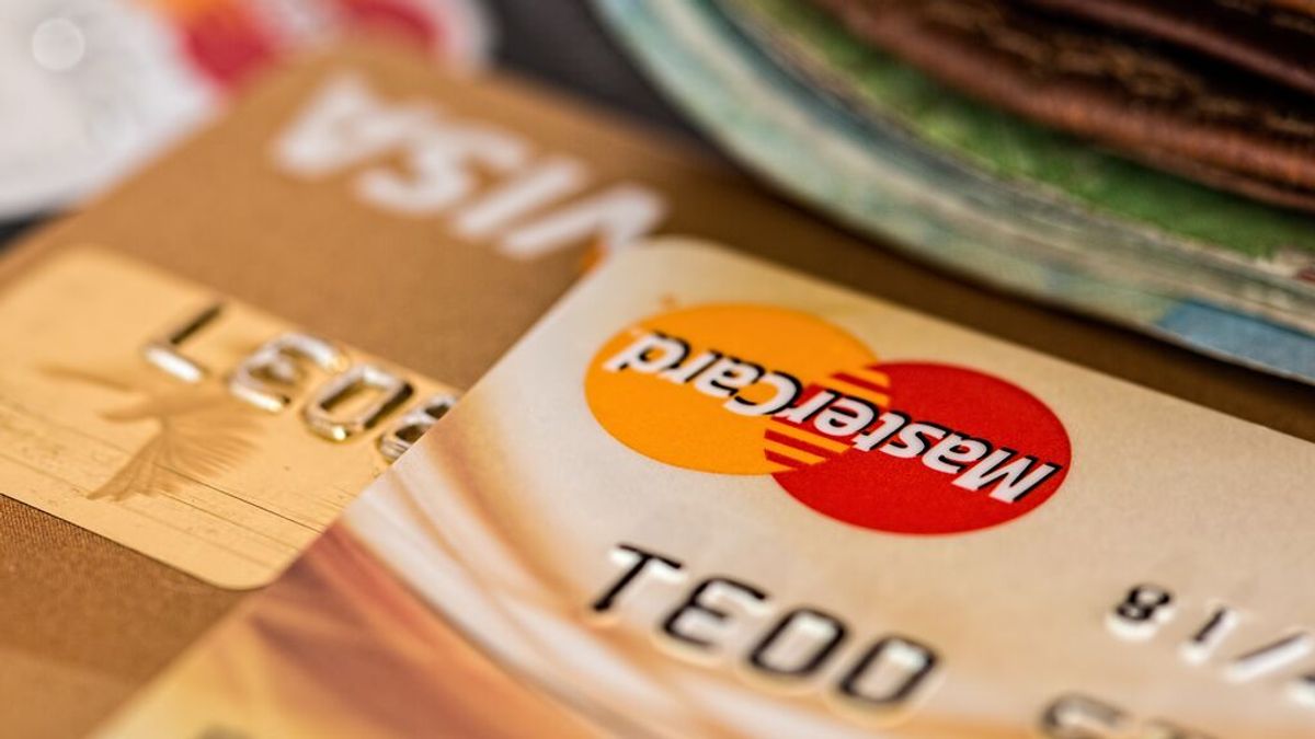 Por qué tu banco no quiere que uses tarjeta de debito