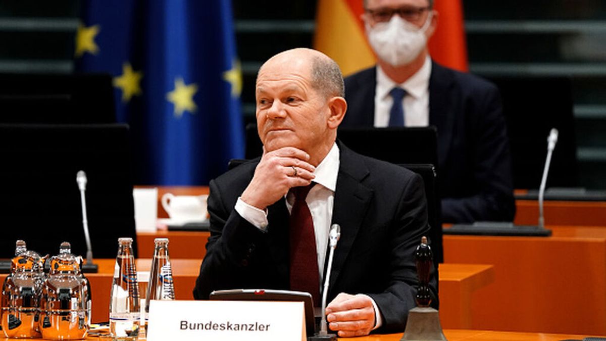 Olaf Scholz se estrena como canciller con un nuevo comité de expertos en pandemias Olaf Scholz se estrena como canciller con un nuevo comité de expertos en pandemias