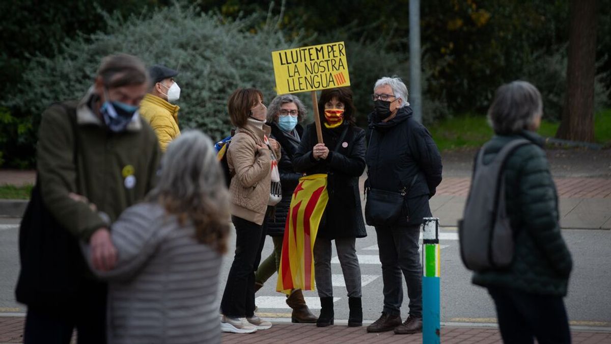 Denuncian a "los responsables" de difundir la identidad de los padres de Canet Denuncian a "los responsables" de difundir la identidad de los padres de Canet