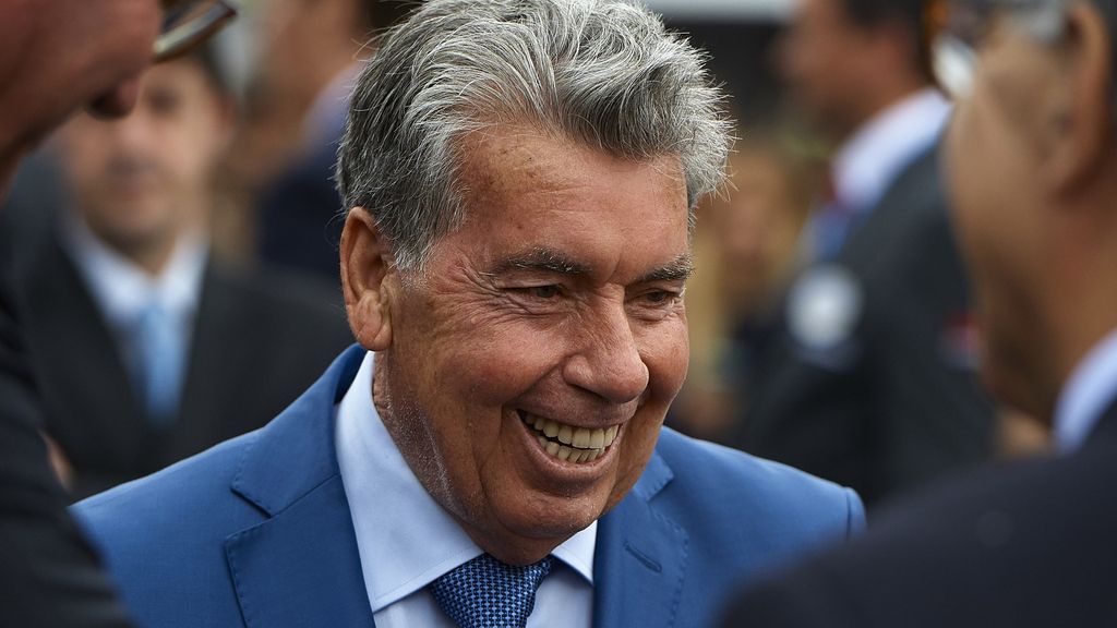 Manolo Santana, su vida y su carrera en imágenes