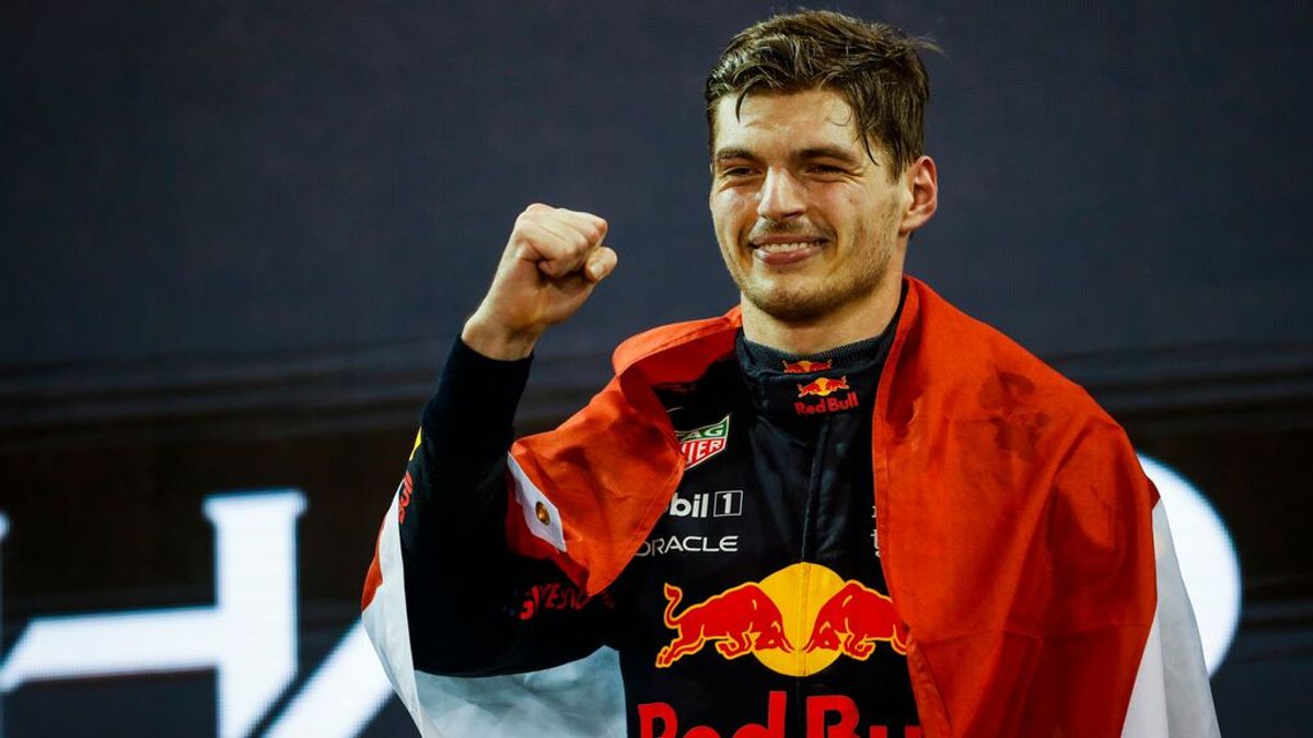 EuropaPress_4139602_verstappen_max_ned_red_bull_racing_honda_rb16b_portrait_celebrating_his_1st EuropaPress_4139602_verstappen_max_ned_red_bull_racing_honda_rb16b_portrait_celebrating_his_1st