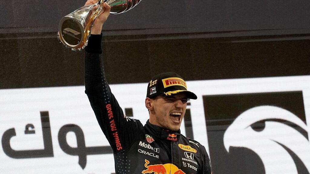 Verstappen, campeón del mundo de Fórmula 1 en la última vuelta