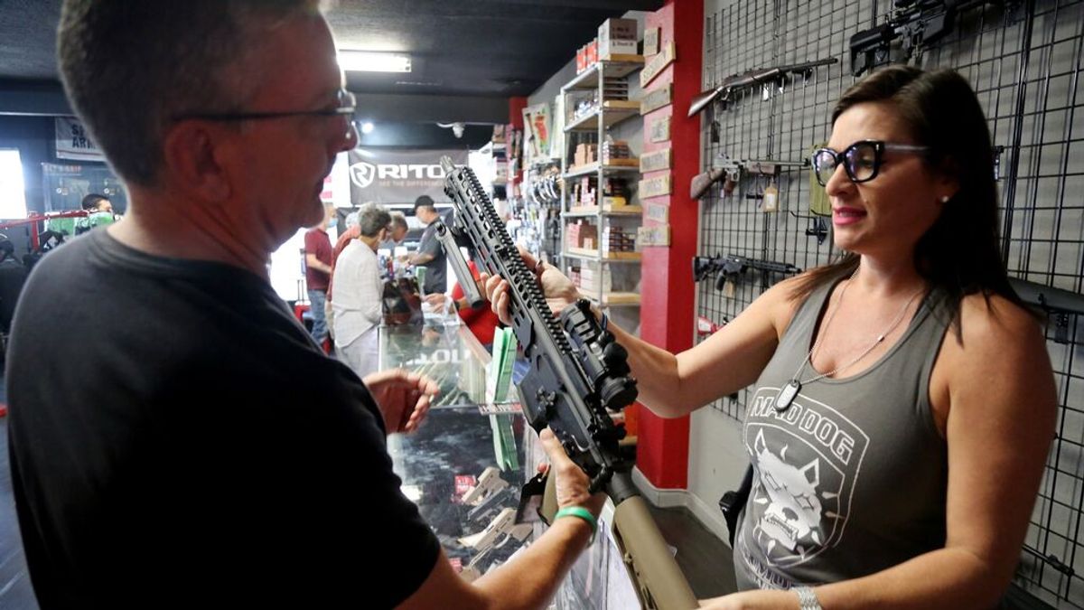 California se fija en la ley del aborto de Texas para impulsar otra que permita demandar a los fabricantes de armas California se fija en la ley del aborto de Texas para impulsar otra que permita demandar a los fabricantes de armas