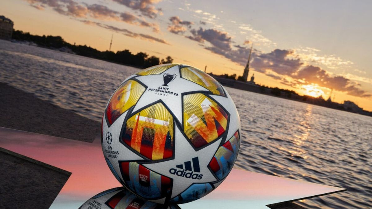 Adidas presenta el balón oficial para las eliminatorias de la 'Champions' Adidas presenta el balón oficial para las eliminatorias de la 'Champions'