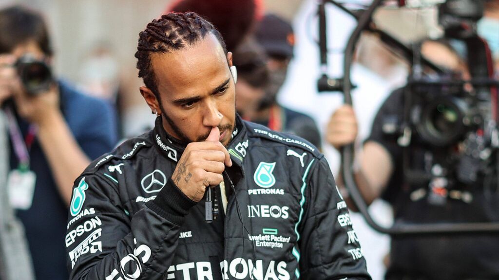 Lewis Hamilton, 'desaparecido' tras perder el Mundial: está en casa de sus padres y no coge el teléfono