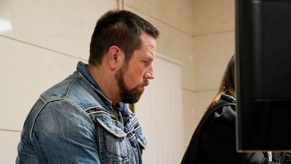 Una jueza de Galicia ve "indicios" de que el asesino de Diana Quer violó a su cuñada en 2005 Una jueza de Galicia ve "indicios" de que el asesino de Diana Quer violó a su cuñada en 2005
