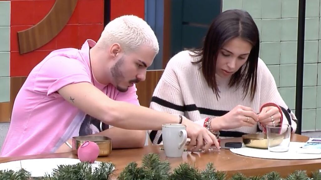 Captura de pantalla 2021-12-15 a las 19.55.24