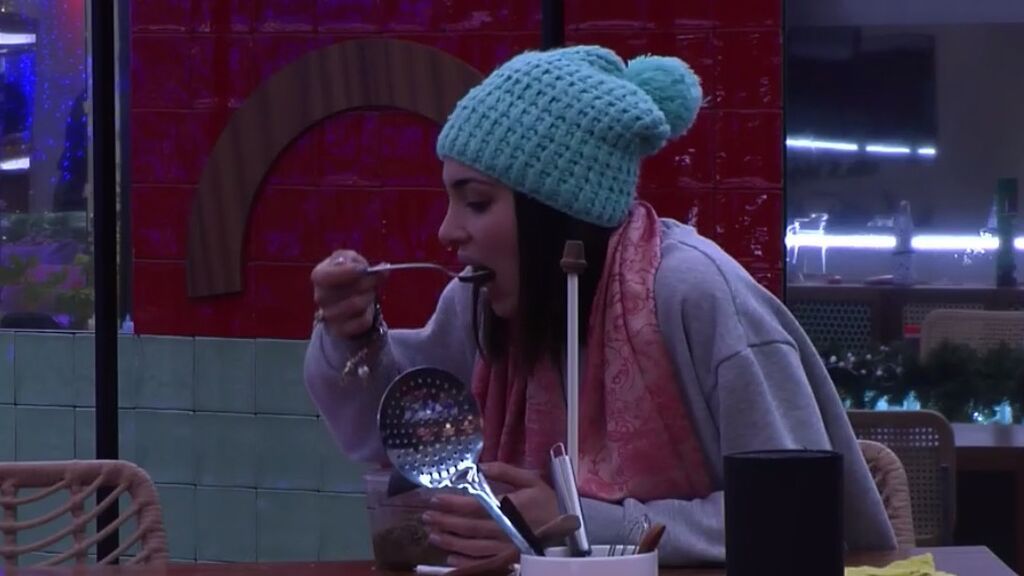 Captura de pantalla 2021-12-15 a las 22.53.51