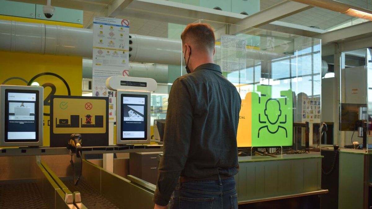 El Aeropuerto de Barcelona inicia una prueba piloto de reconocimiento facial en vuelos de Vueling El Aeropuerto de Barcelona inicia una prueba piloto de reconocimiento facial en vuelos de Vueling