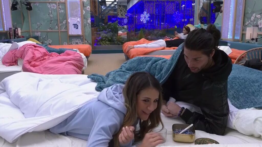 Captura de pantalla 2021-12-15 a las 22.35.56