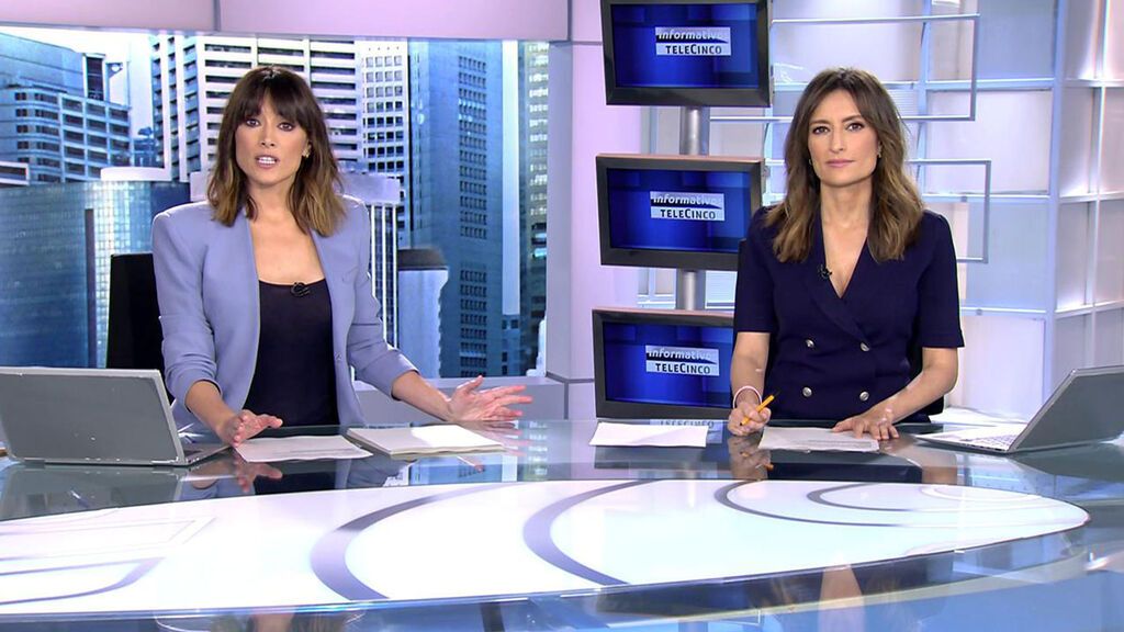 Con Arancha Morales y Leticia Iglesias Informativos Telecinco 2021 Matinal 15/12/2021