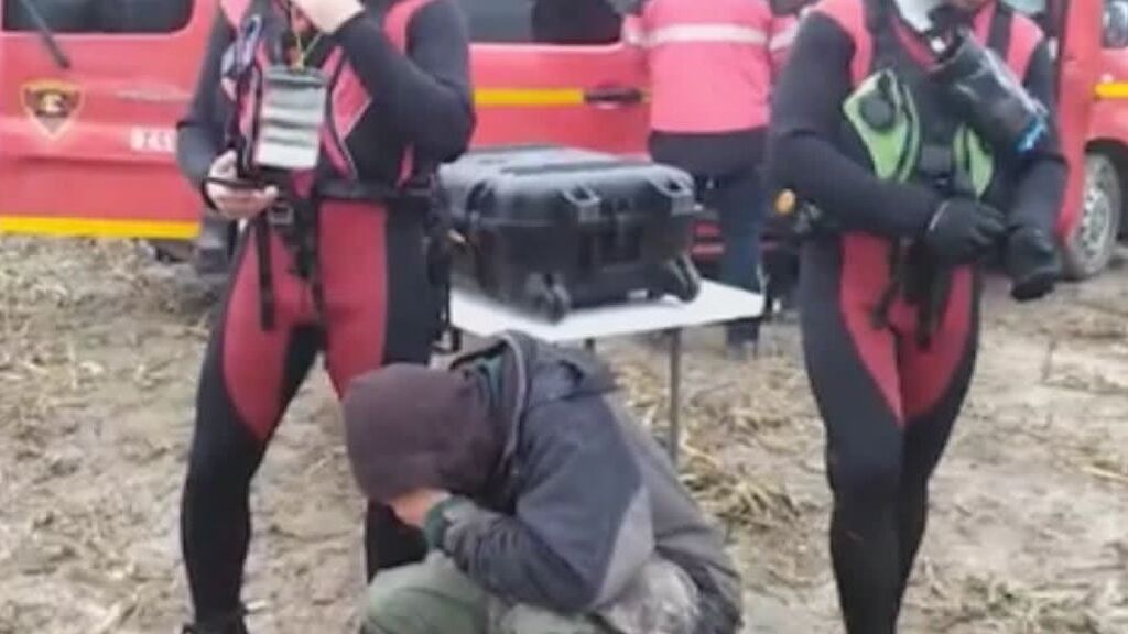 Las lágrimas del pastor maño al enterarse de que sus 1.000 ovejas han sobrevivido a la riada