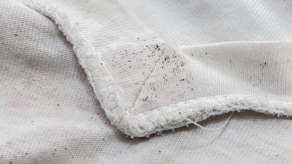 Las prendas blancas se podrán lavar con un poco de lejía.
