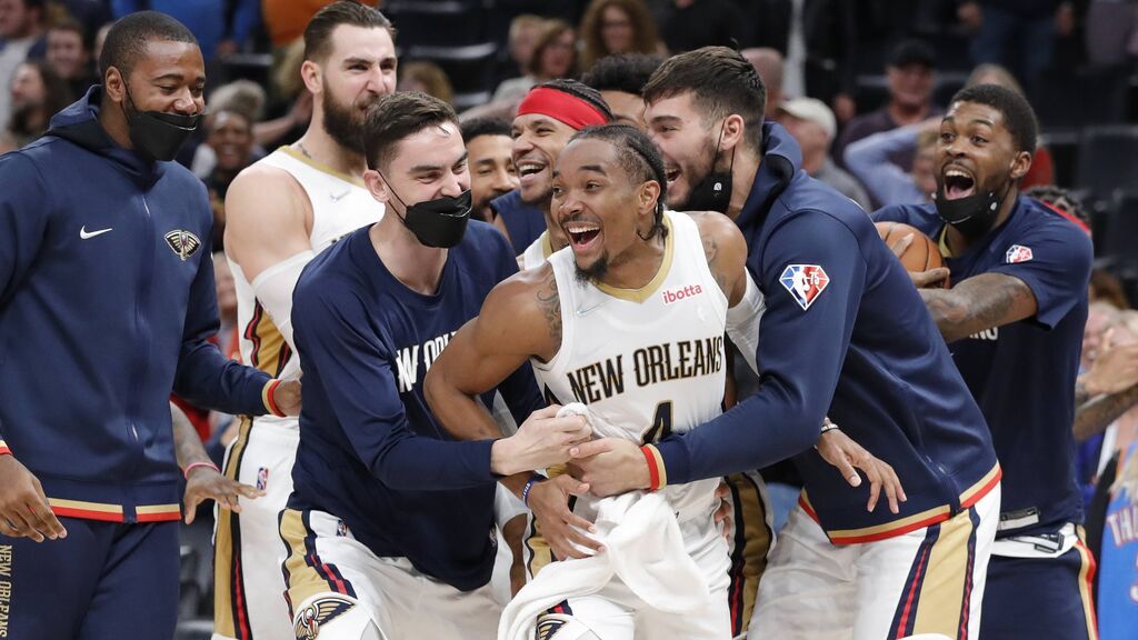 Devonte' Graham dio la victoria a los Pelicans.