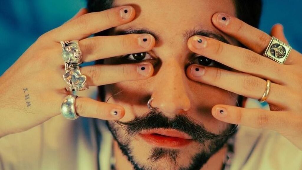 Puntos uñas