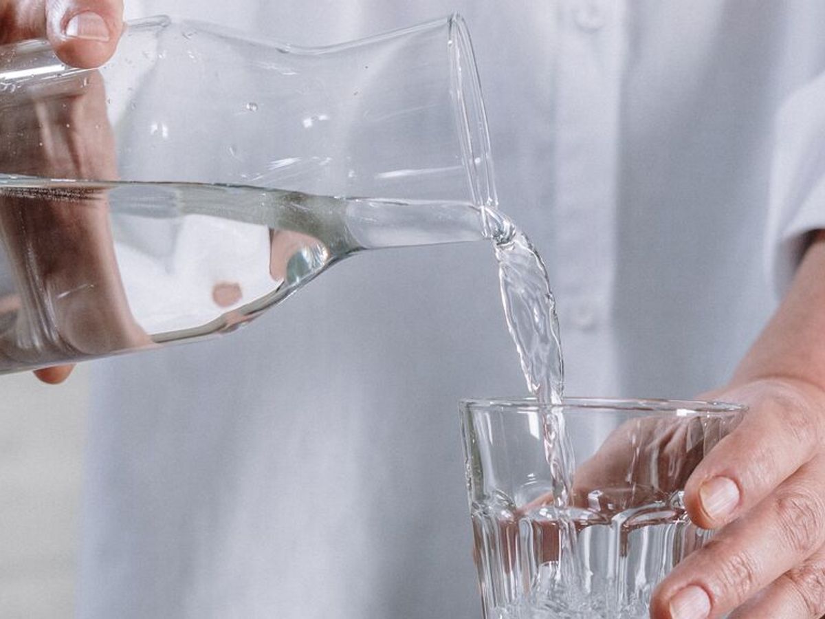 3 razones por las que es tan importante beber agua (incluso si no tenemos  sed) - BBC News Mundo
