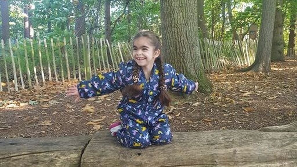 Bella Cole, de 5 años, espera un novedoso tratamiento para disfrutar de la primera comida de su vida Bella Cole, de 5 años, espera un novedoso tratamiento para disfrutar de la primera comida de su vida
