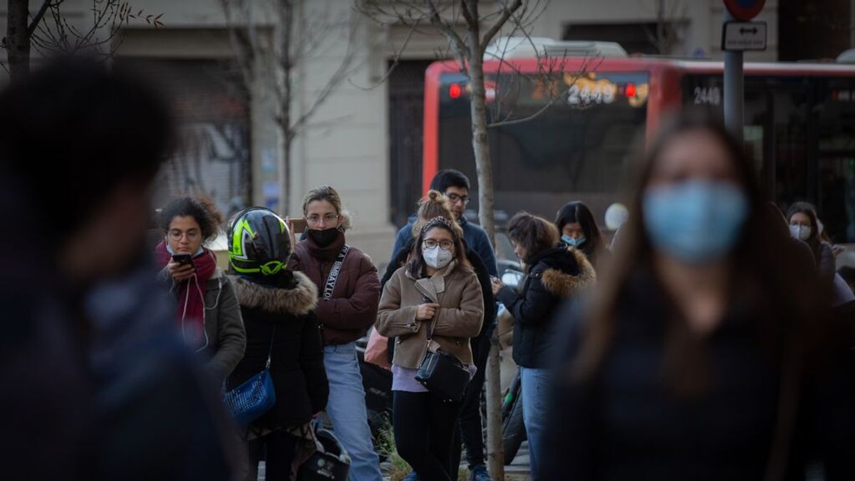 Los riesgos de ómicron: "Si hay más casos, algunos necesitarán ingreso. No podemos hablar de una gripe" Los riesgos de ómicron: "Si hay más casos, algunos necesitarán ingreso. No podemos hablar de una gripe"