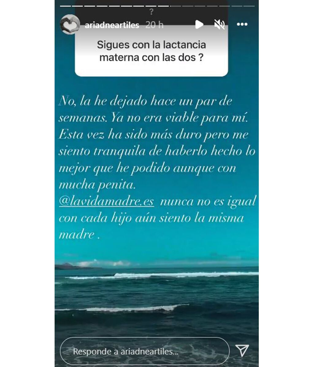 Ariadna Artiles detiene la lactancia materna de sus gemelas