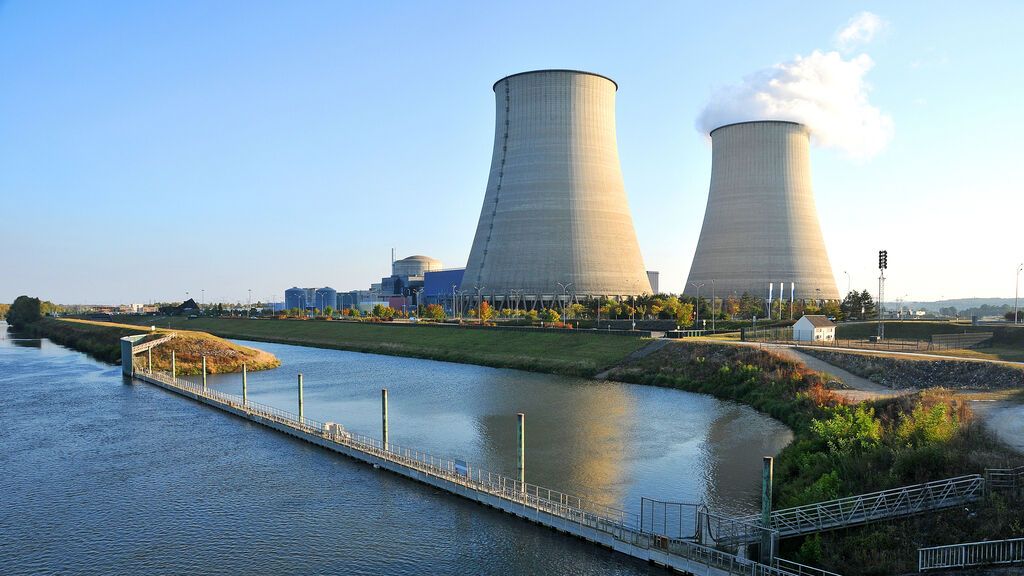 El parón nuclear en Francia y la reducción de llegada de gas ruso elevan el nivel de la crisis energética en Europa