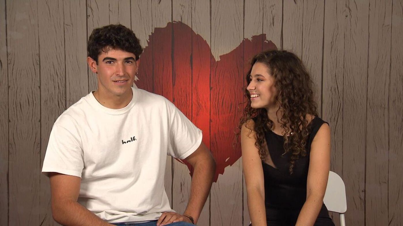 El flechazo de Sofía y Mario en 'First dates' First Dates Temporada 5 Top Videos 539