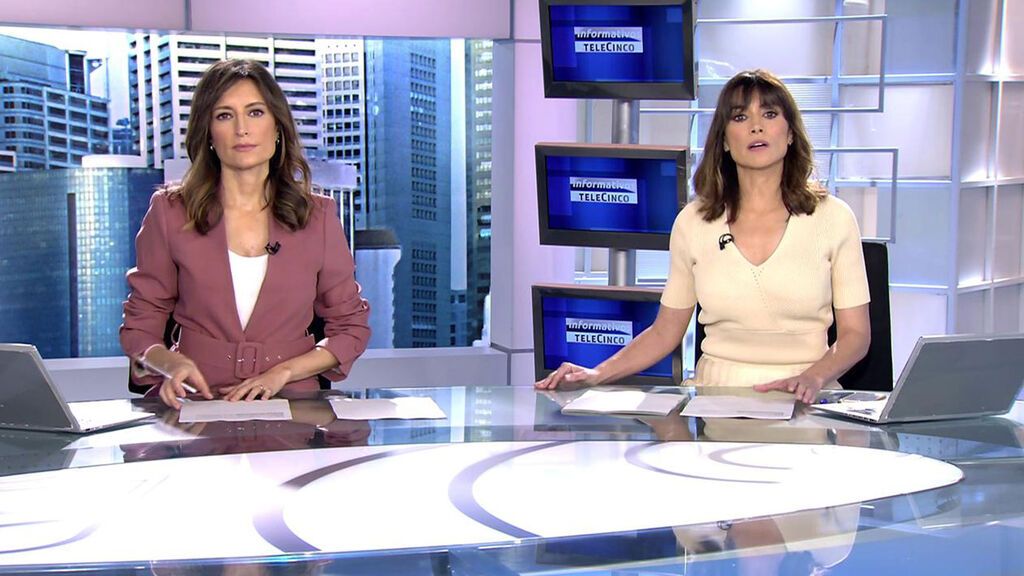Con Arancha Morales y Leticia Iglesias Informativos Telecinco 2021 Matinal 23/12/2021