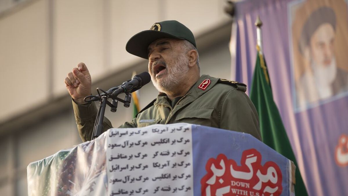 Irán confirma el uso de "drones suicidas" en sus maniobras militares Irán confirma el uso de "drones suicidas" en sus maniobras militares