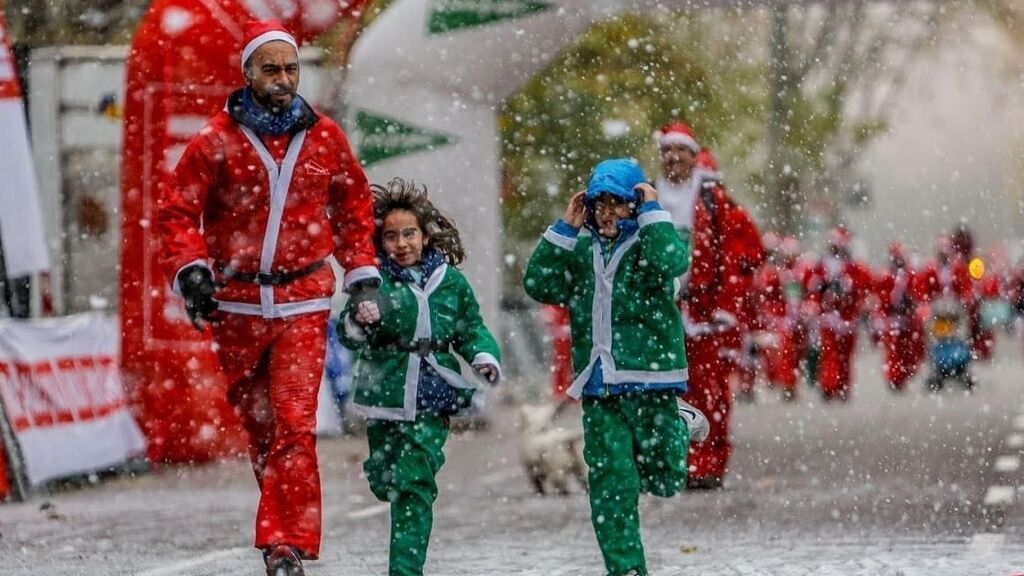 En algunos puntos de España se celebran carreras de Papá Noel.