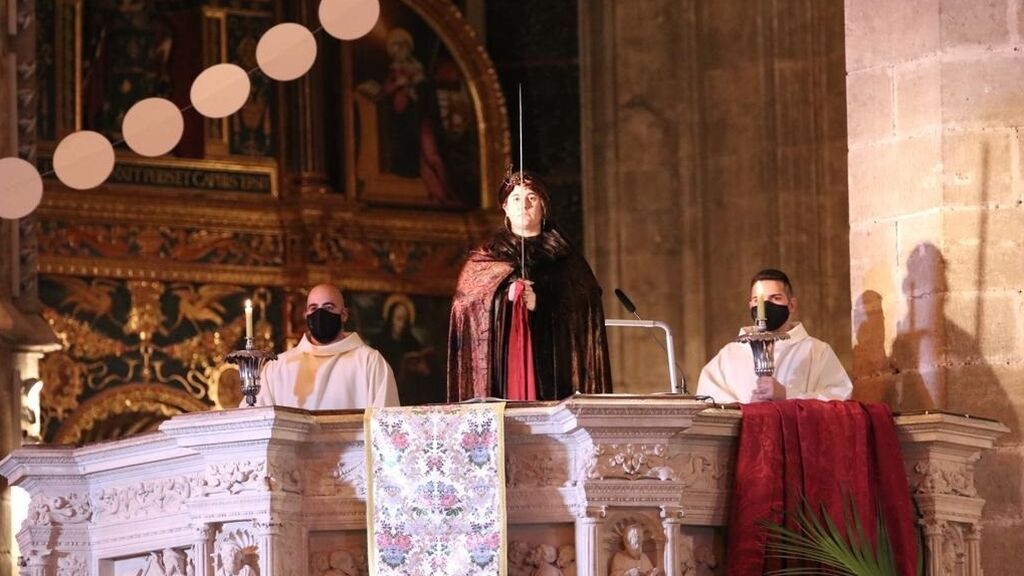 Misa del Gallo con el popular Canto de la Sibila en la Catedral de Palma.