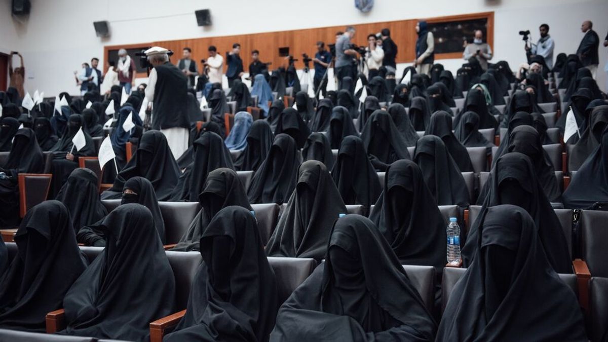 Los talibán prohíben reproducir música en los coches y llevar a mujeres sin hiyab Los talibán prohíben reproducir música en los coches y llevar a mujeres sin hiyab