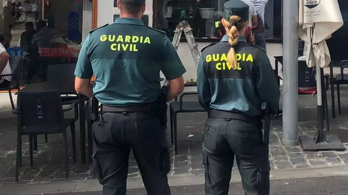 Muere un hombre de un golpe en la cabeza en Vecindario, Gran Canaria: el presunto autor se entregó a la Guardia Civil